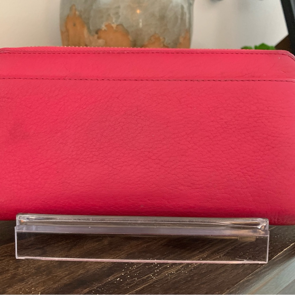 Kate Spade Cobble Hill Pink Leather Wallet , Good Used Condition - Picture 4 of 8